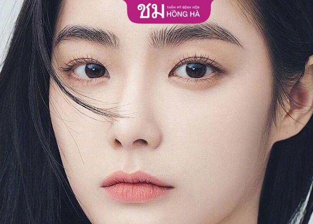 Khuyết điểm ở cung mày được loại bỏ