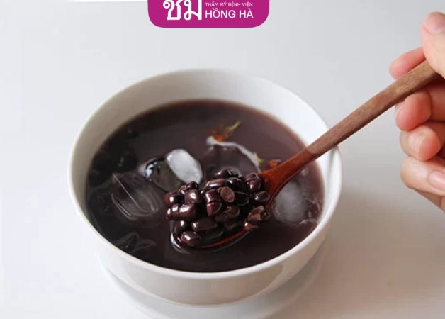 Ăn chè đỗ đen giúp giải nhiệt và no lâu