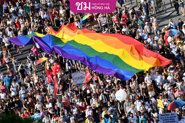 Rất nhiều bạn trẻ ủng hộ cộng đồng lgbt