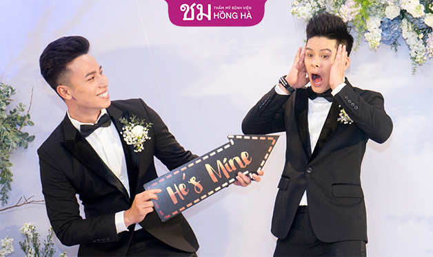 Cặp đôi đồng tính nam nhí nhảnh và đáng yêu