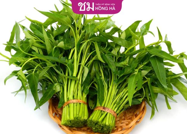Kiêng rau muống để tránh gây sẹo lồi sau cắt mí