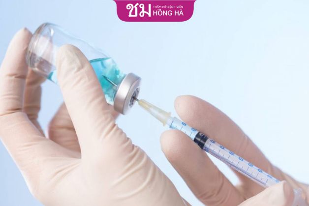 Tiêm hormone giúp thay đổi đặc điểm sinh lý cơ thể