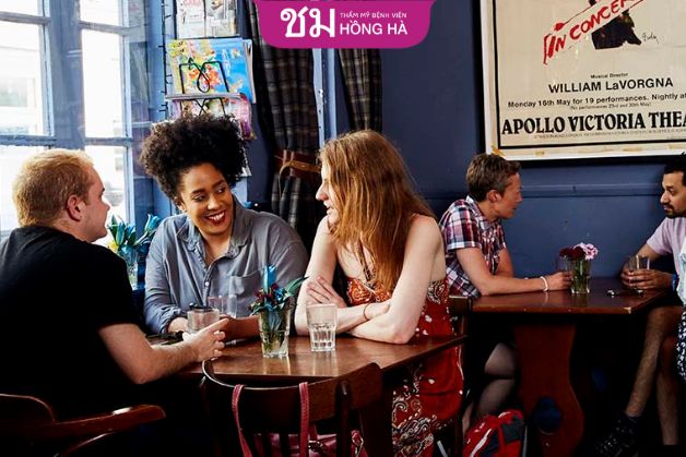 Chia sẻ những khó khăn là điều dễ tìm thấy tại các cộng đồng LGBT