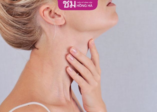 Những triệu chứng sau khi độn cằm