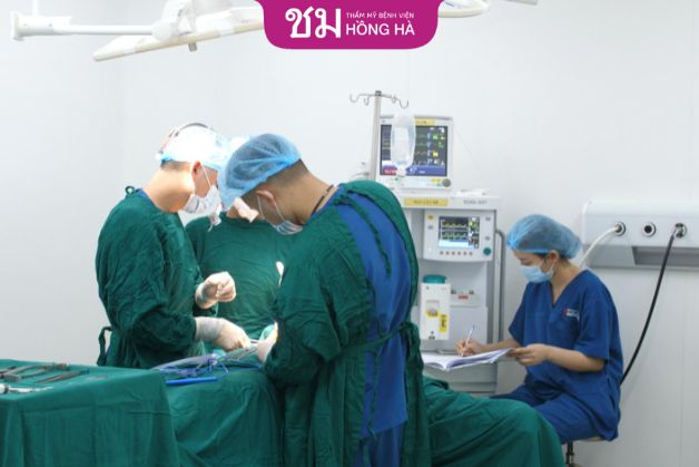Địa chỉ uy tín giúp bạn nam hóa gương mặt thành công