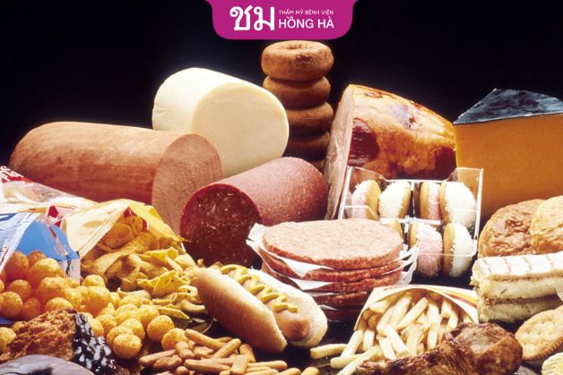 Những thực phẩm có hàm lượng chất béo cao không dành cho người ngực to