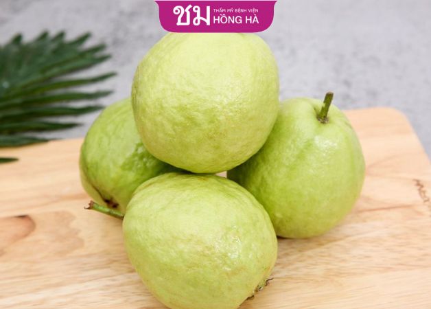 Kiêng ăn những thực phẩm cứng khiến cơ hàm phải hoạt động nhiều, ảnh hưởng đến vùng mũi