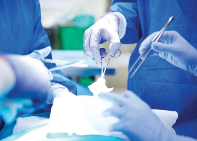 Phẫu thuật thẩm mỹ giúp thu hẹp kích thước của cô bé