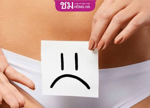 Vùng kín bị giãn rộng, kém đàn hồi