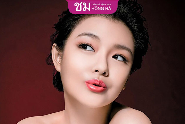 Người có lông mày lưỡi liềm, cuộc đời phú quý không lo lắng về tiền bạc