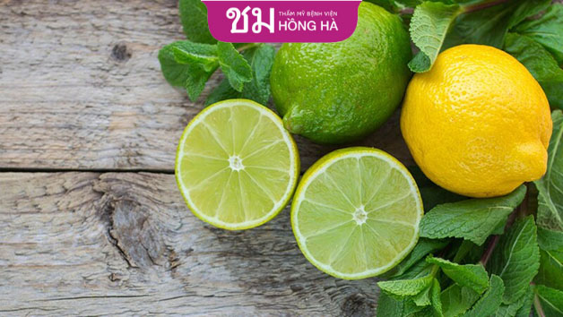 Chanh chứa hàm lượng vitamin C cao giúp mờ thâm nhanh chóng
