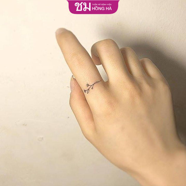 Nhẫn cỏ đôi là điểm nhấn tinh tế