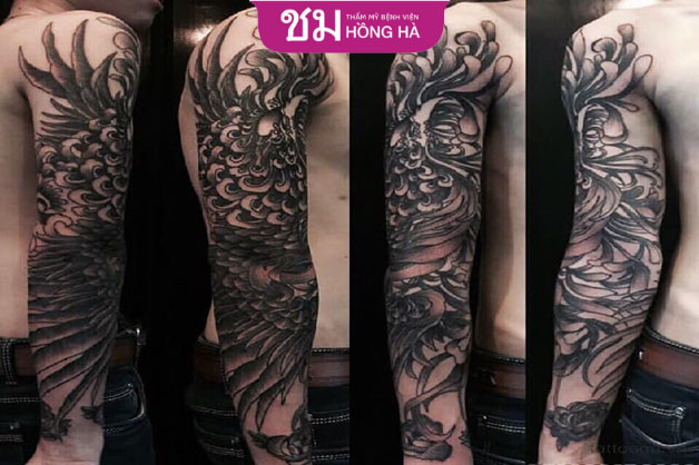 Hình xăm với đầu chim hướng lên trên thể hiện khát vọng cháy bỏng