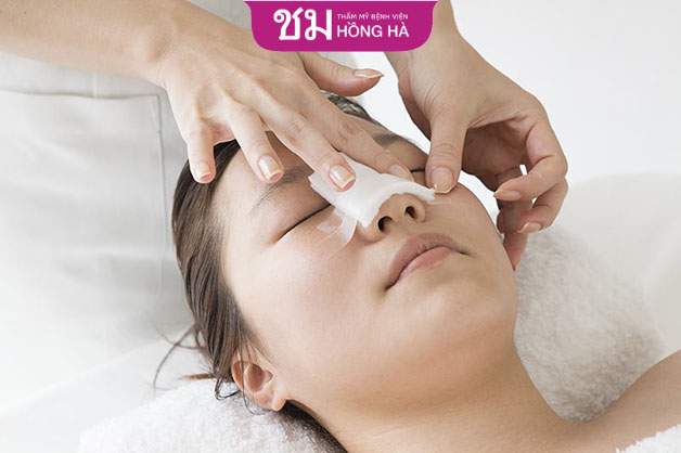 Cách chăm sóc không đúng cách gây ra biến chứng ảnh hưởng đến dáng mũi
