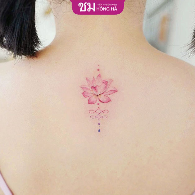 Hình xăm mini luôn là lựa chọn của nhiều chị em