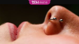 Xỏ khuyên mũi có để lại sẹo không? Cách vệ sinh ngăn ngừa hình thành sẹo